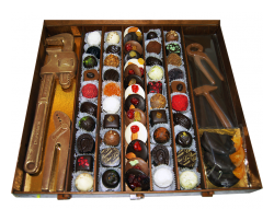 Подарочный набор конфет ручной работы в деревянной коробке