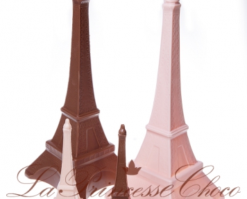 Фигура шоколадная "Эйфелева башня", 300г